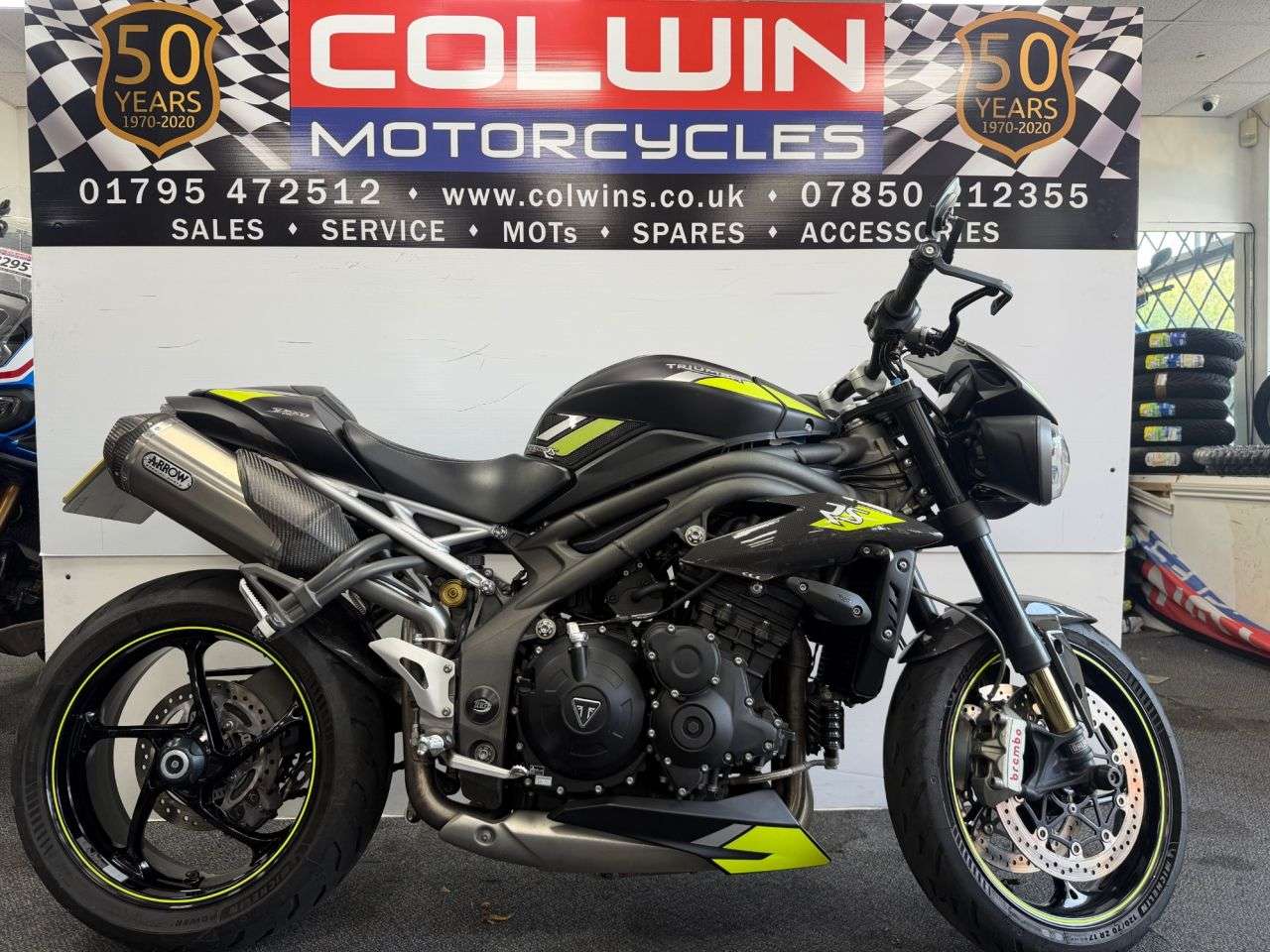 A 2020 TRIUMPH SPEED TRIPLE 1050 1050 RS Naked Petrol Manual Euro 4 (150 ps) A 2020 TRIUMPH SPEED TRIPLE 1050 1050 RS Naked Petrol Manual Euro 4 (150 ps)