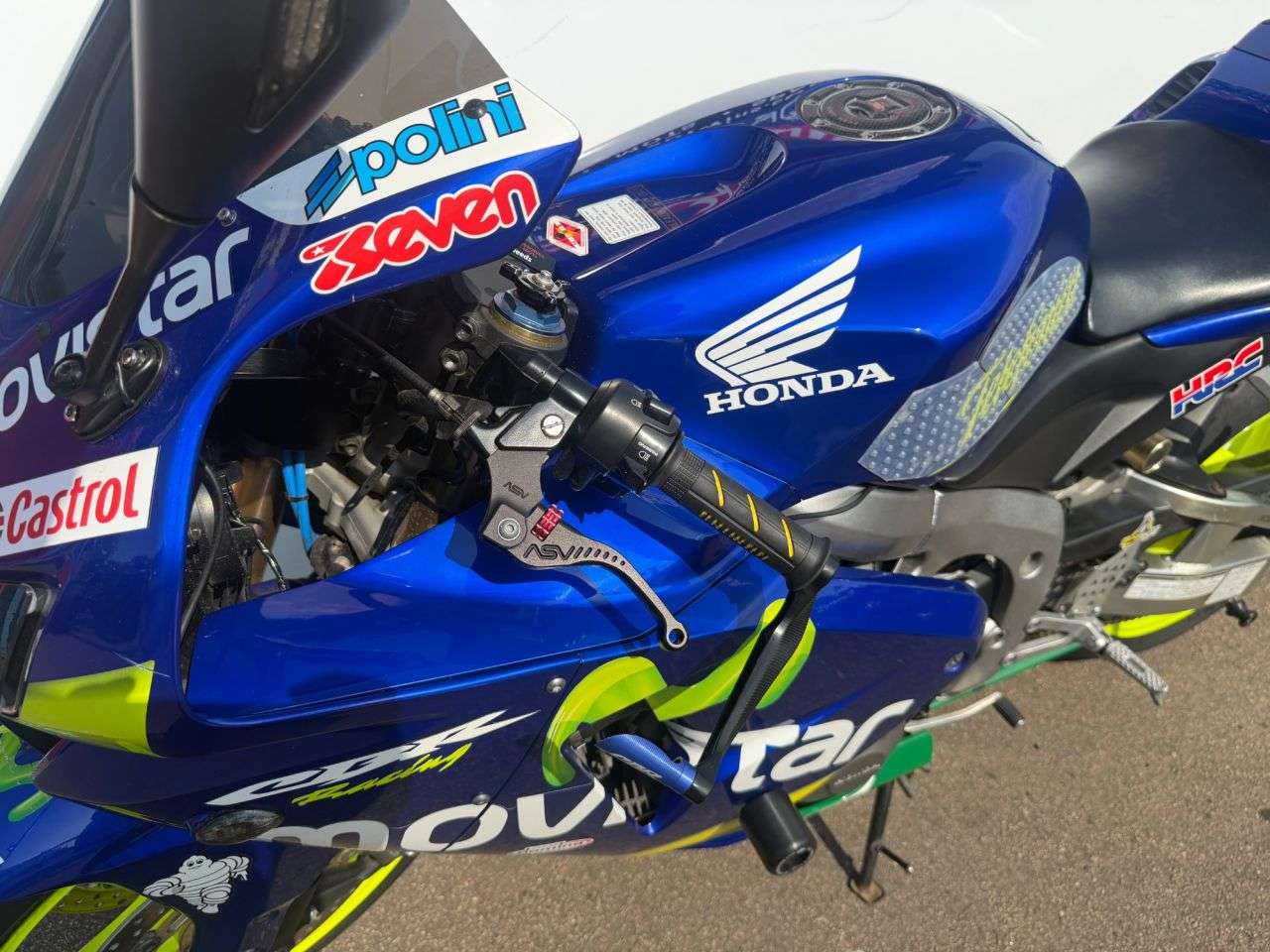 2008 HONDA CBR600RR 2008 HONDA CBR600RR