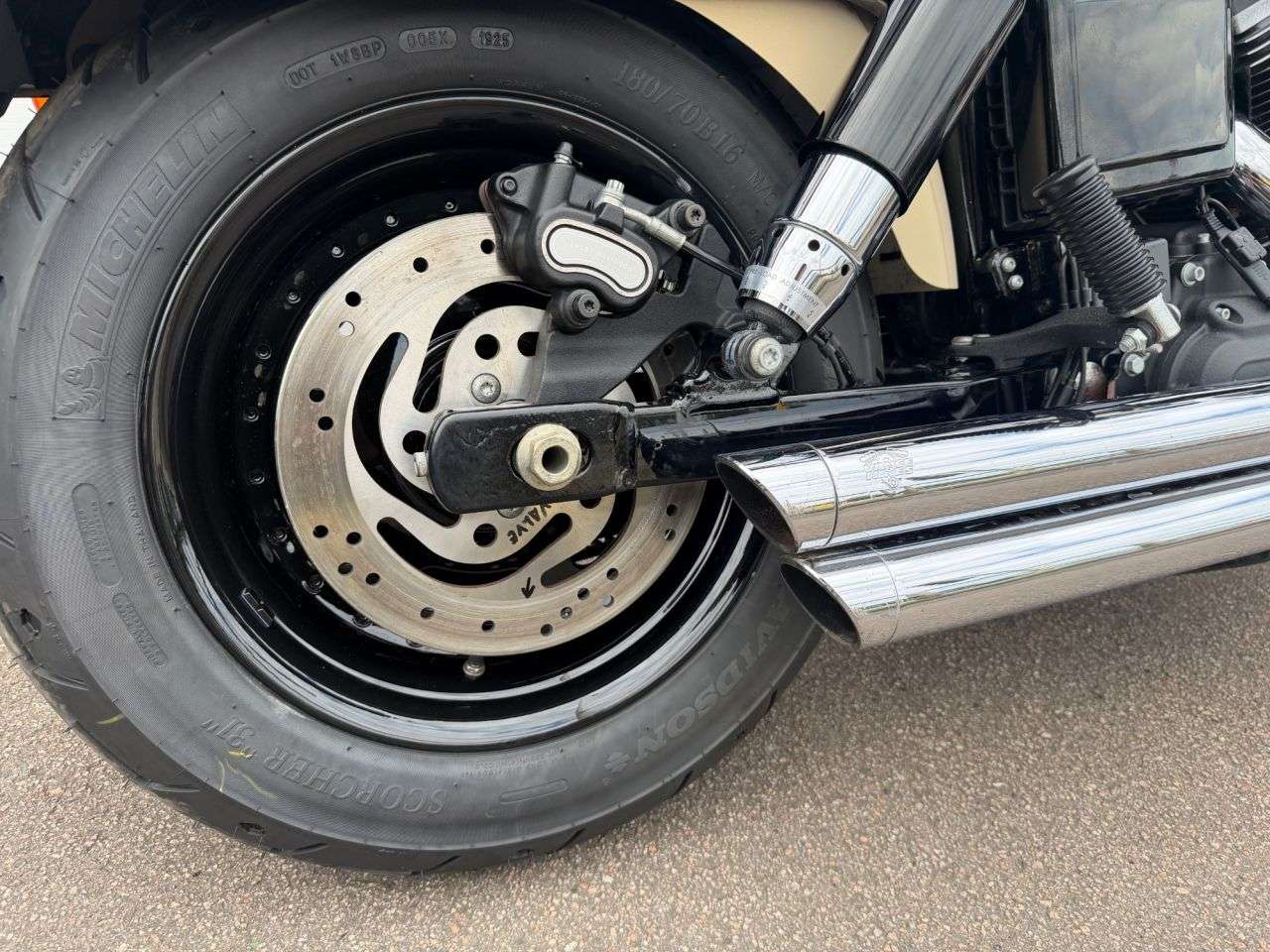 2014 HARLEY-DAVIDSON DYNA 2014 HARLEY-DAVIDSON DYNA