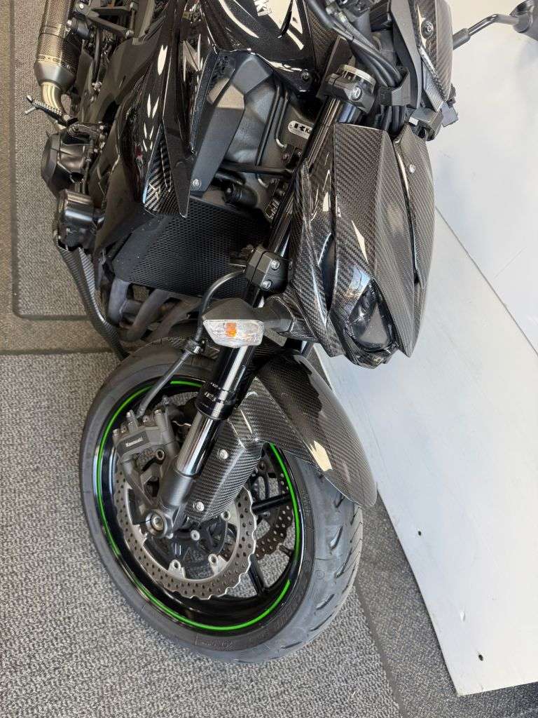 2017 KAWASAKI Z1000 2017 KAWASAKI Z1000