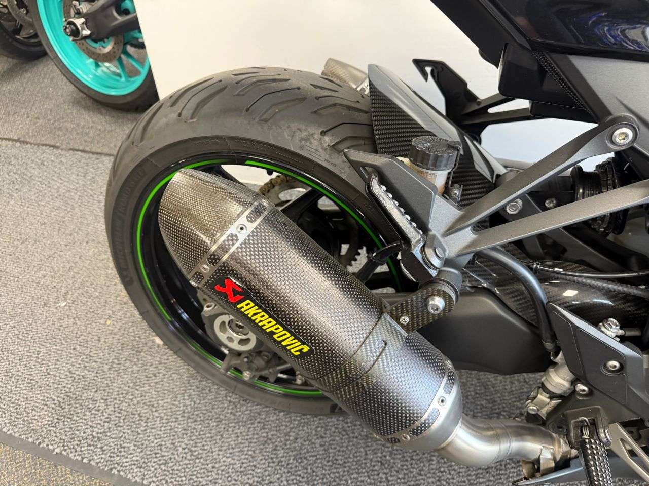 2017 KAWASAKI Z1000 2017 KAWASAKI Z1000