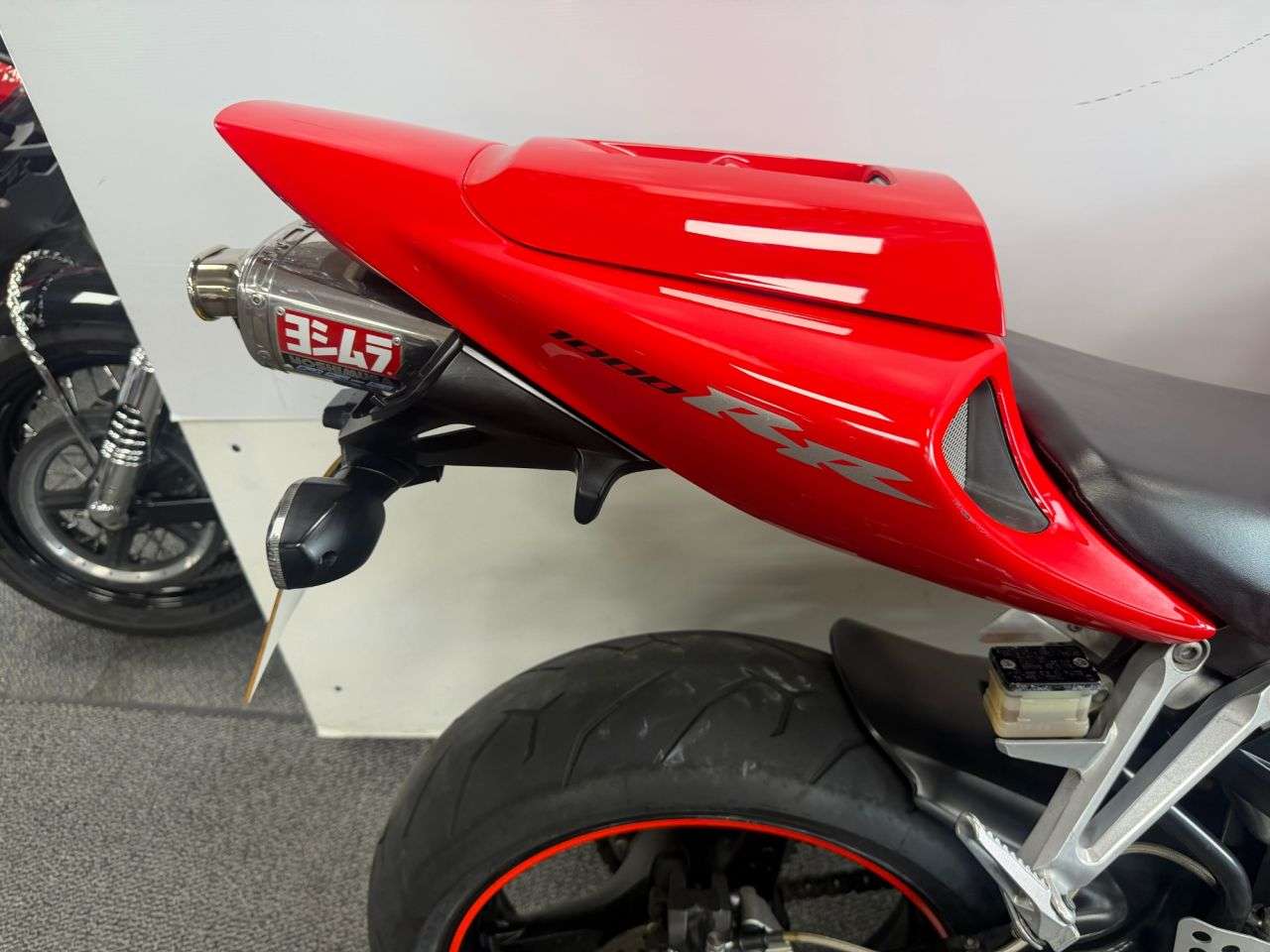 2006 HONDA CBR1000RR FIREBLADE 2006 HONDA CBR1000RR FIREBLADE