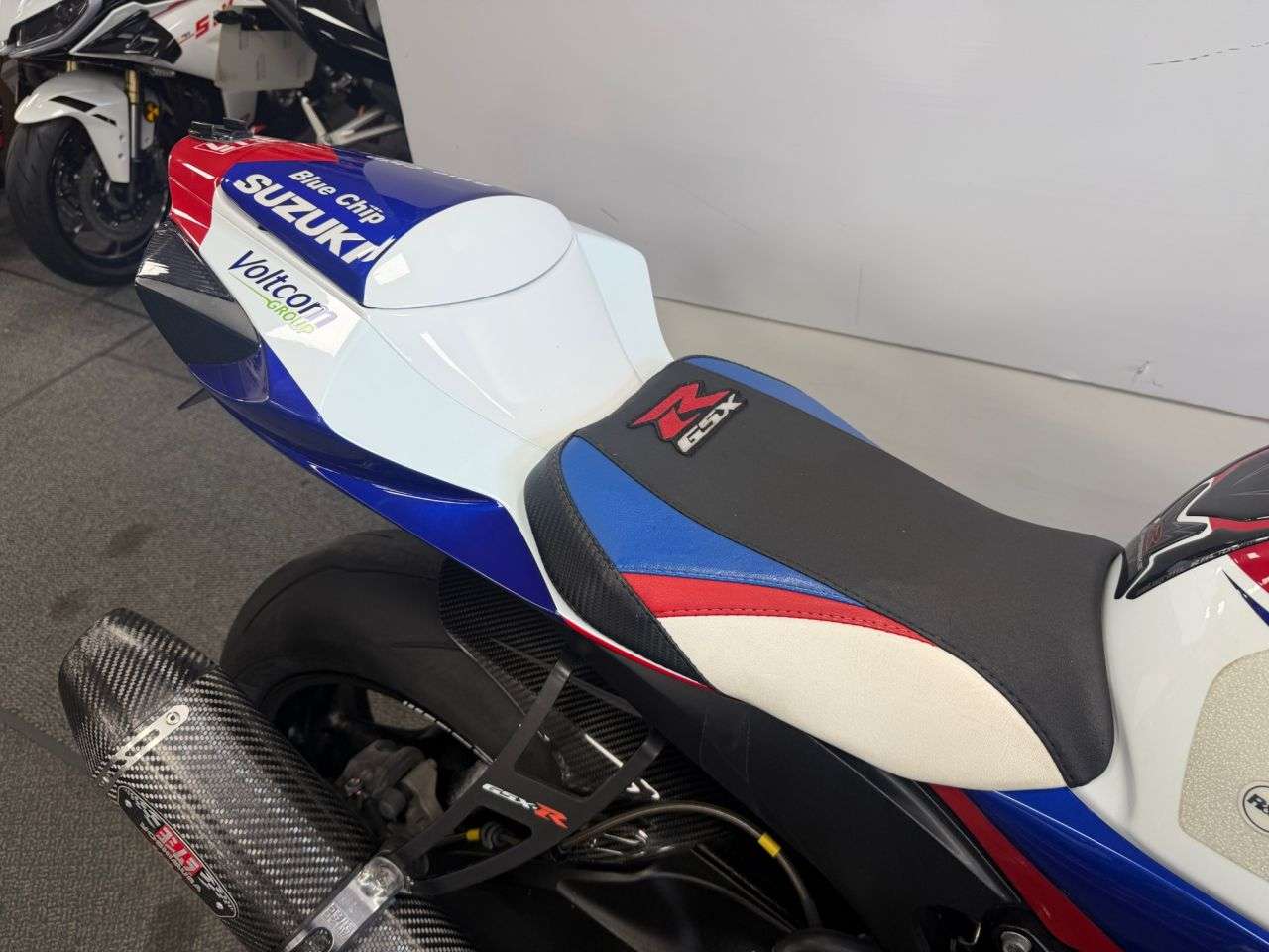 2014 SUZUKI GSX-R750 2014 SUZUKI GSX-R750
