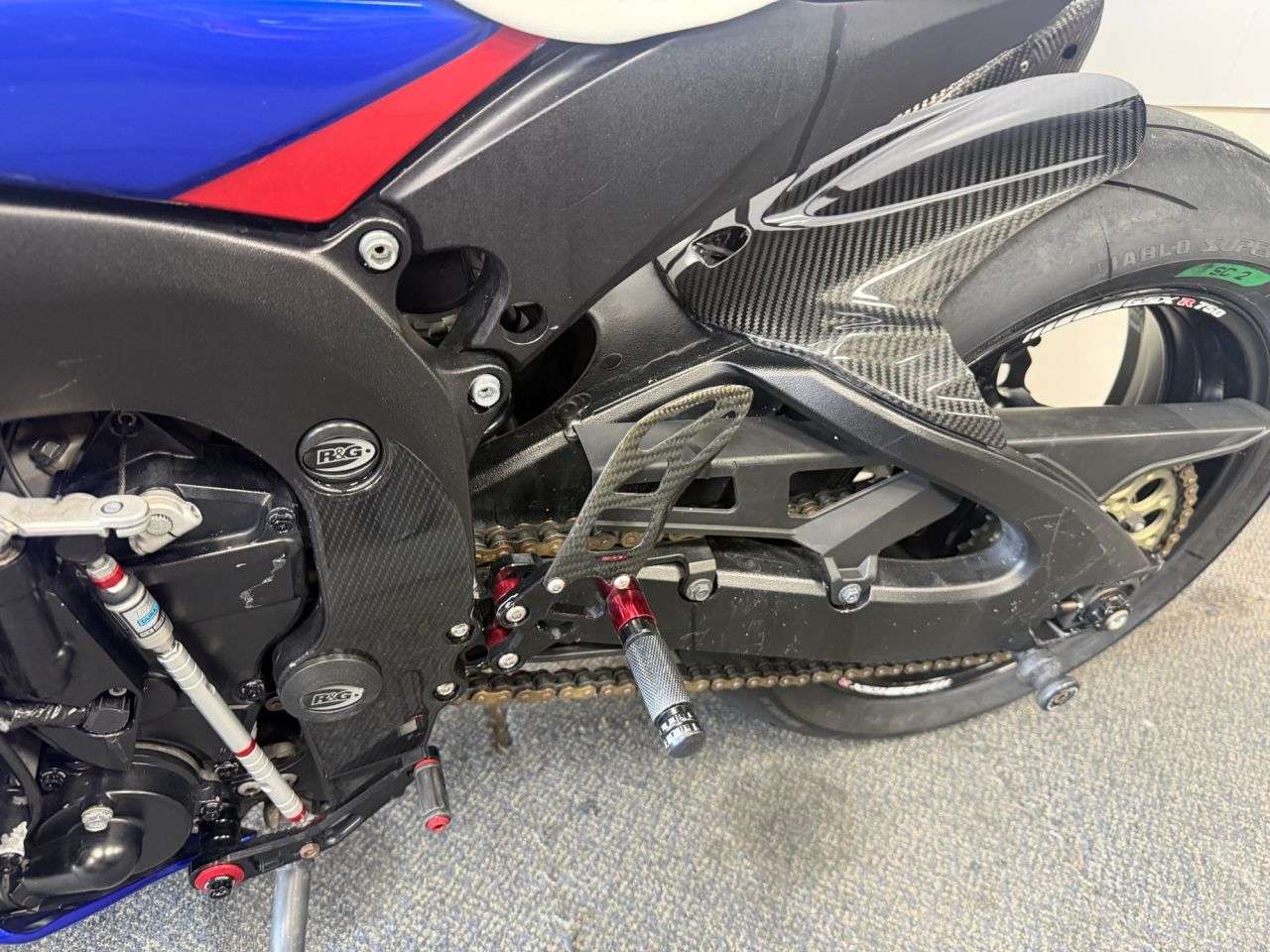 2014 SUZUKI GSX-R750 2014 SUZUKI GSX-R750