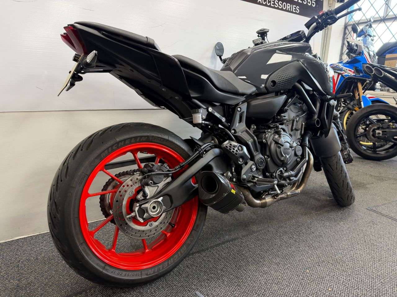 A 2021 YAMAHA MT-07 700 ABS Hyper-naked Petrol Manual Euro 5 (73 ps) A 2021 YAMAHA MT-07 700 ABS Hyper-naked Petrol Manual Euro 5 (73 ps)