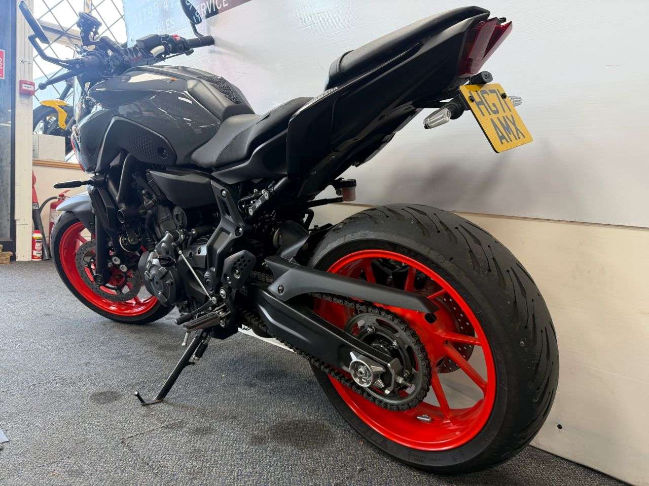 A 2021 YAMAHA MT-07 700 ABS Hyper-naked Petrol Manual Euro 5 (73 ps) A 2021 YAMAHA MT-07 700 ABS Hyper-naked Petrol Manual Euro 5 (73 ps)