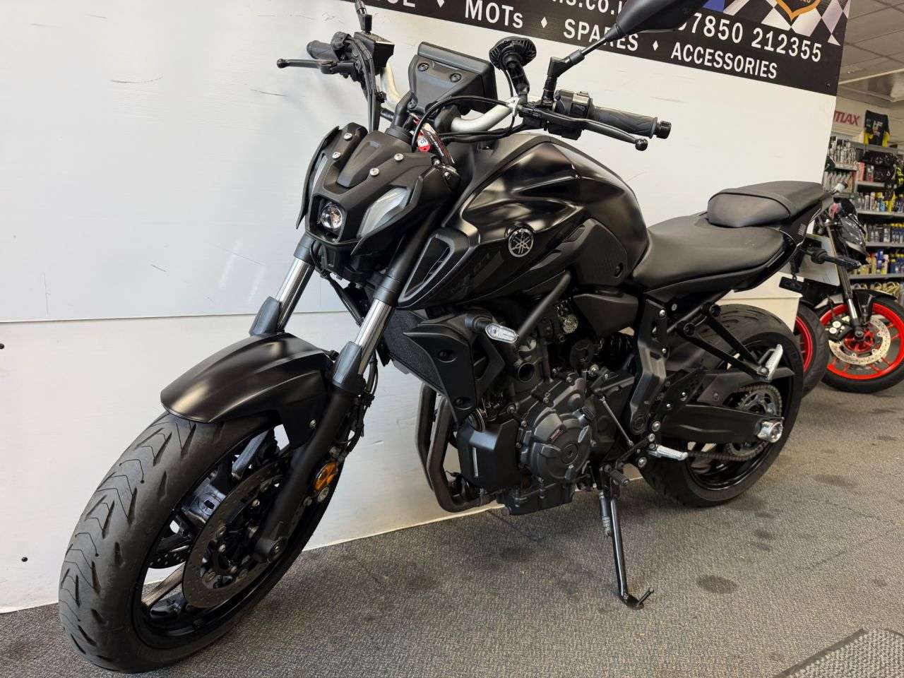A 2024 YAMAHA MT-07 700 ABS Hyper-naked Petrol Manual Euro 5 (73 ps) A 2024 YAMAHA MT-07 700 ABS Hyper-naked Petrol Manual Euro 5 (73 ps)