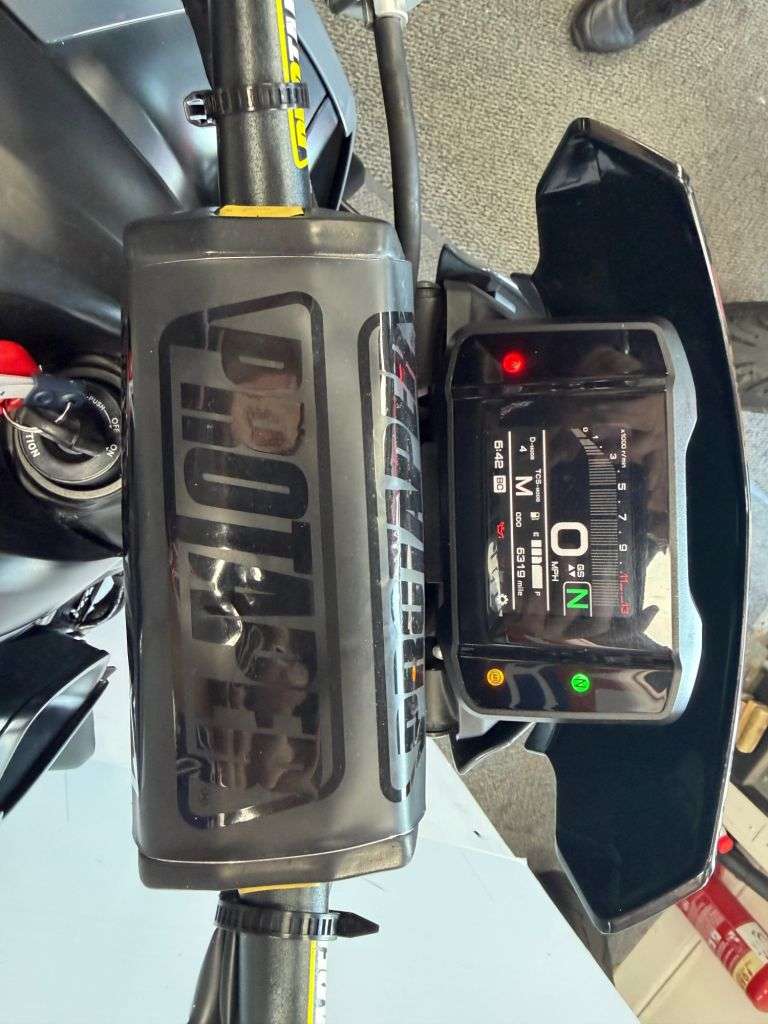 2021 YAMAHA MT-09 2021 YAMAHA MT-09