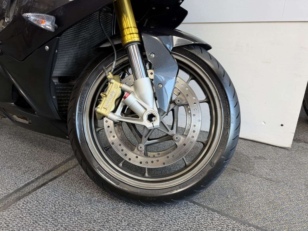 2010 BMW S 1000 RR 2010 BMW S 1000 RR