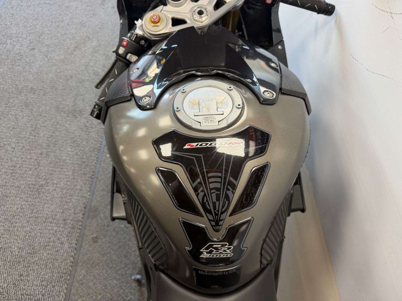 2010 BMW S 1000 RR 2010 BMW S 1000 RR
