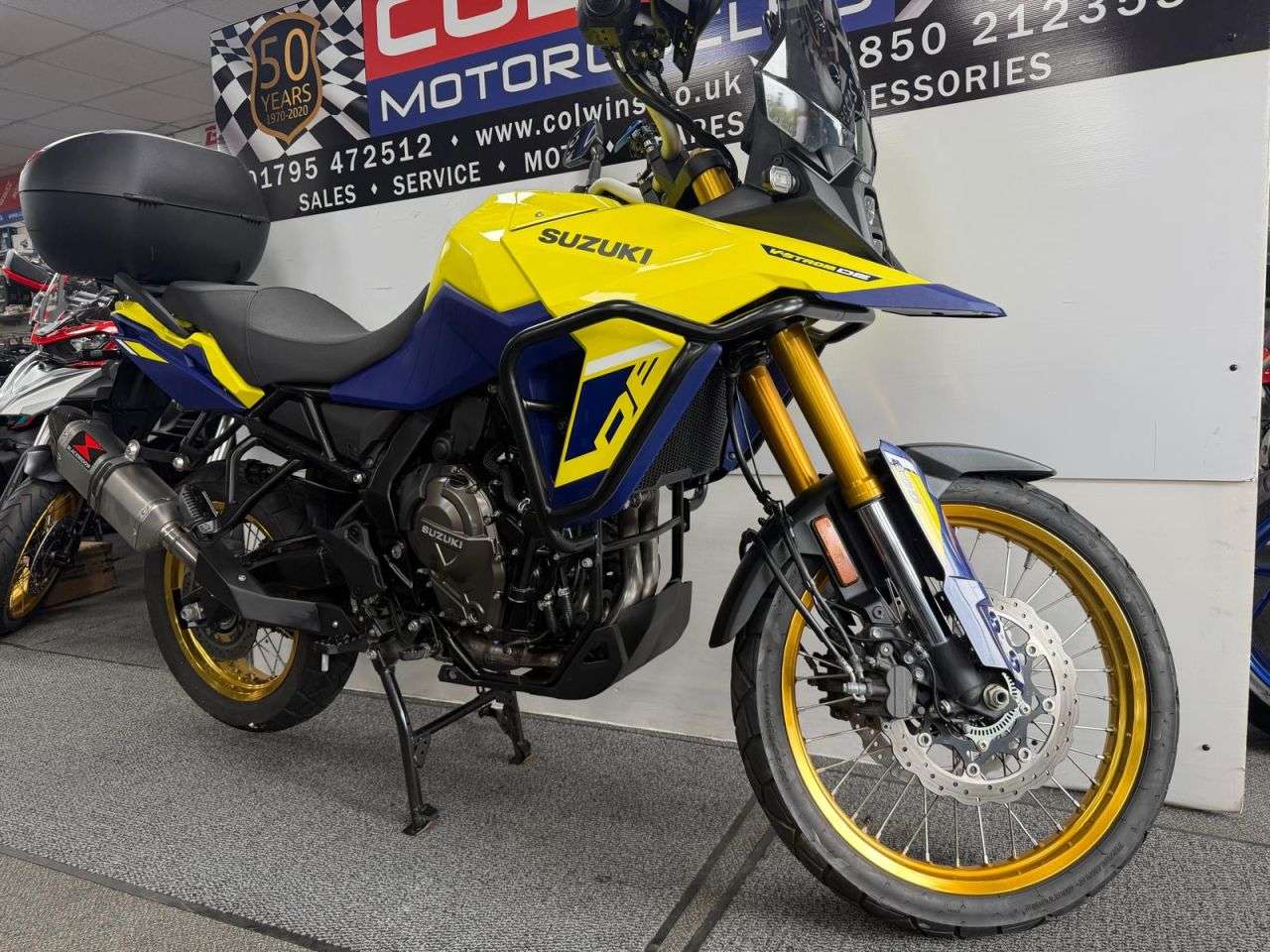 A 2023 SUZUKI V-STROM 800 800 DE Adventure Petrol Manual Euro 5 (84 ps) A 2023 SUZUKI V-STROM 800 800 DE Adventure Petrol Manual Euro 5 (84 ps)