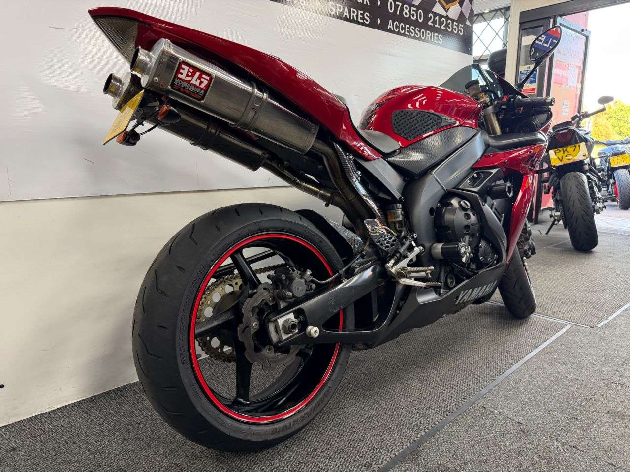 2004 YAMAHA R1 2004 YAMAHA R1