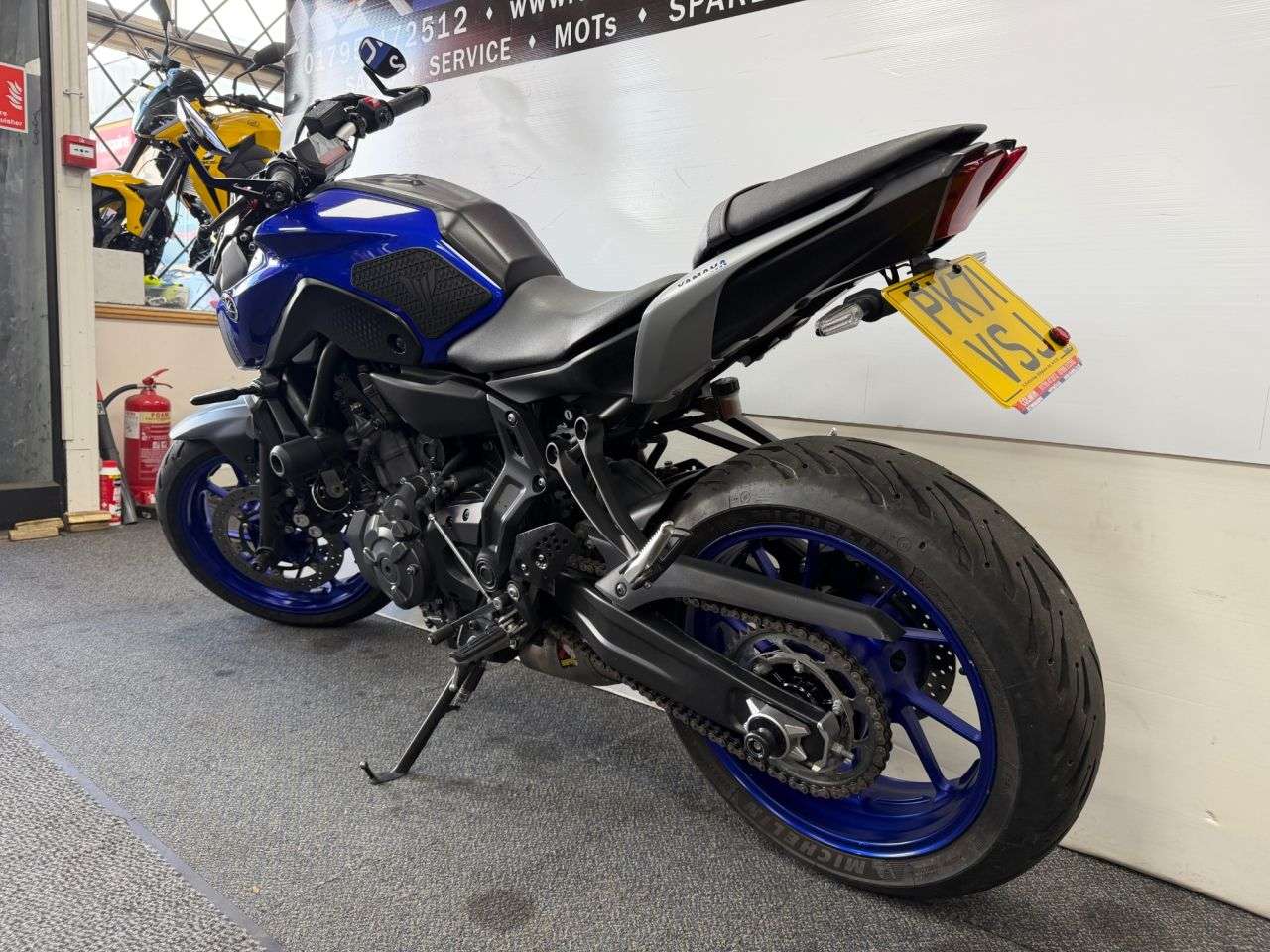 2021 YAMAHA MT-07 2021 YAMAHA MT-07