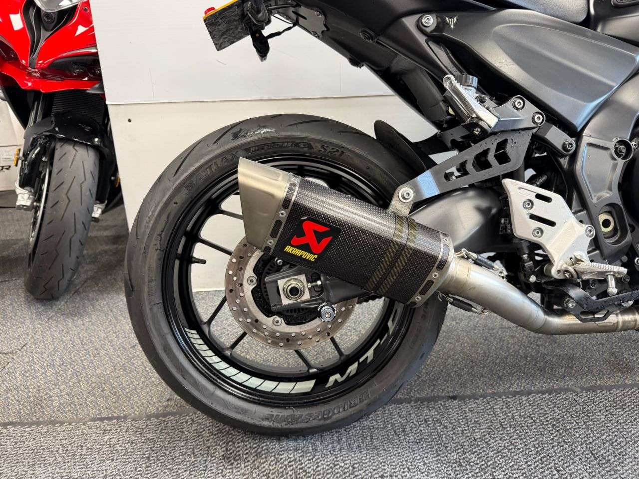 2021 YAMAHA MT-09 2021 YAMAHA MT-09