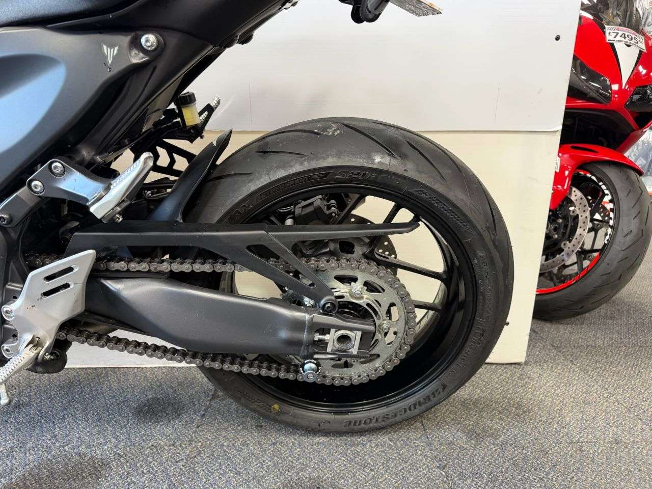 2021 YAMAHA MT-09 2021 YAMAHA MT-09