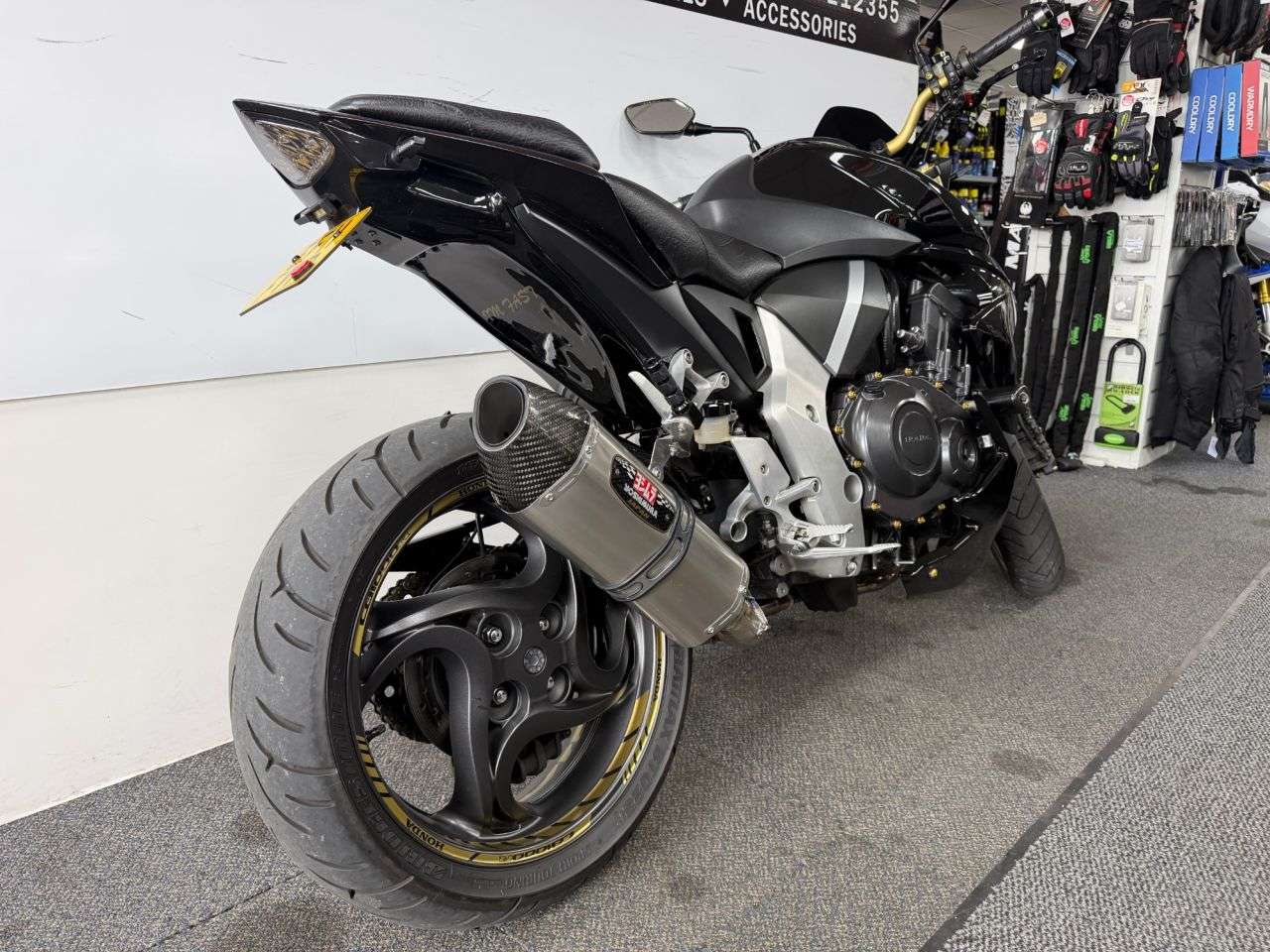 2011 HONDA CB1000R 2011 HONDA CB1000R