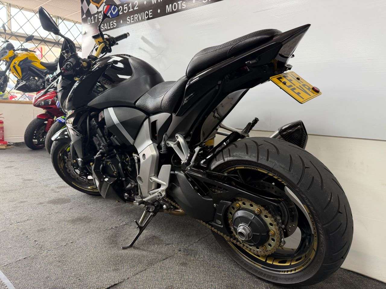 2011 HONDA CB1000R 2011 HONDA CB1000R