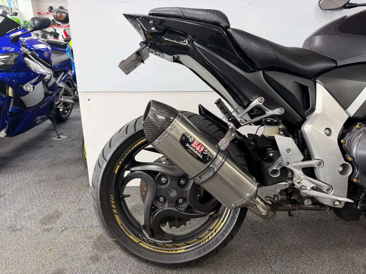 2011 HONDA CB1000R 2011 HONDA CB1000R