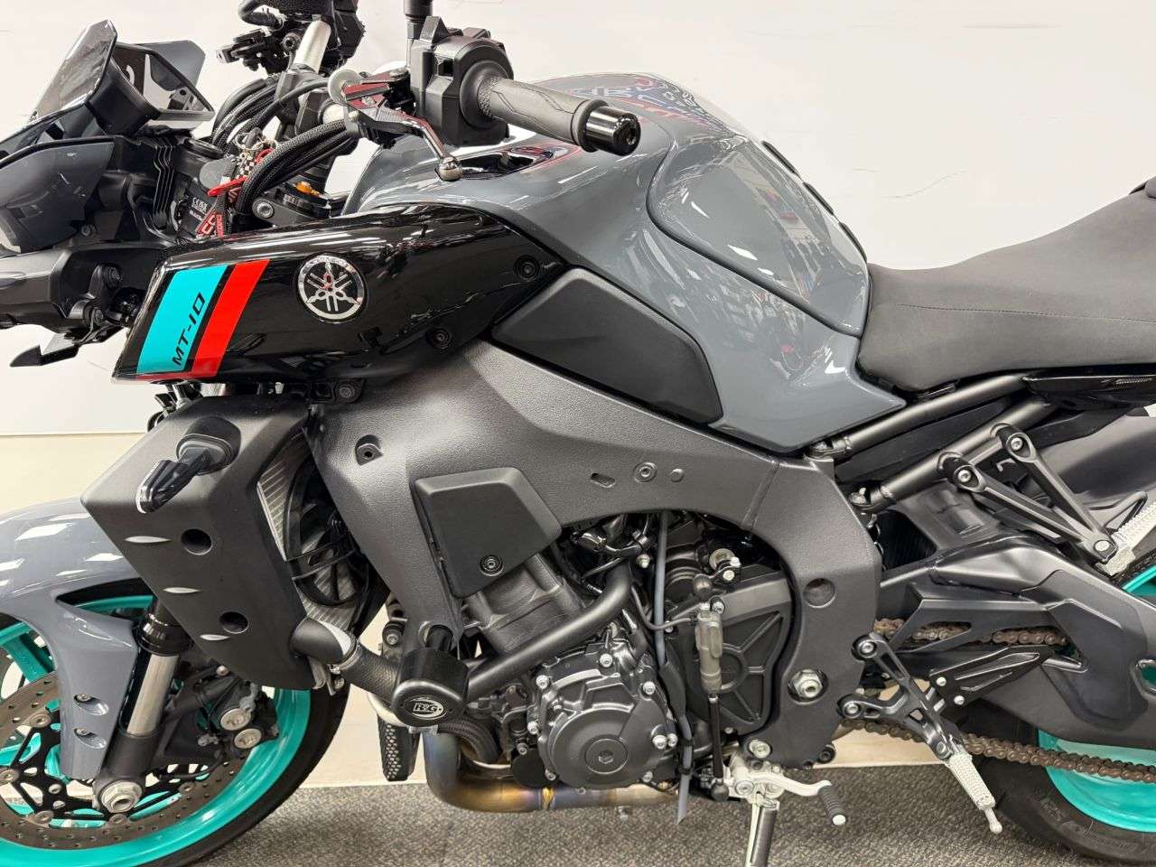 2023 YAMAHA MT-10 2023 YAMAHA MT-10