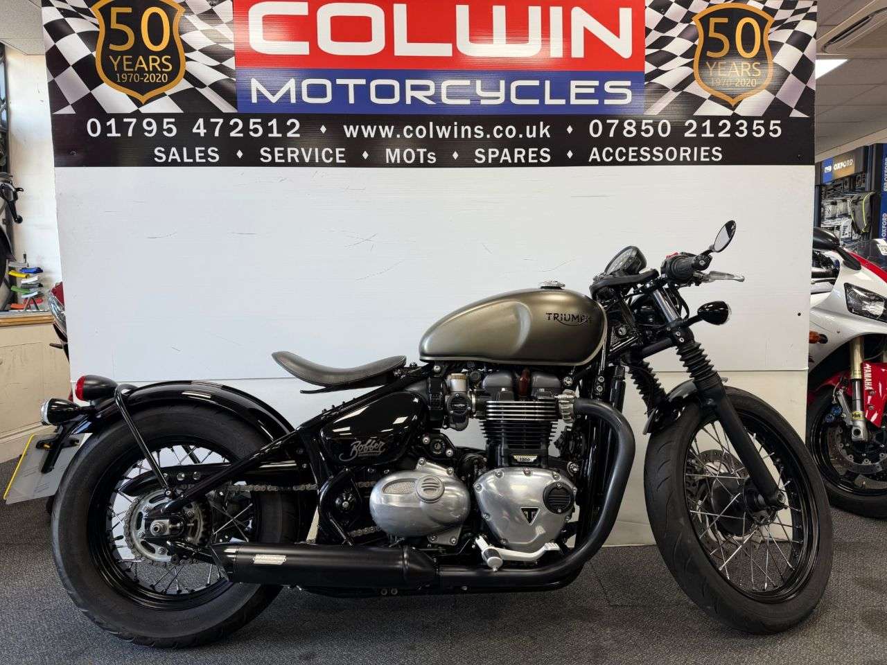 A 2018 TRIUMPH BOBBER 1200 Custom Cruiser Petrol Manual Euro 4 (76 ps) A 2018 TRIUMPH BOBBER 1200 Custom Cruiser Petrol Manual Euro 4 (76 ps)