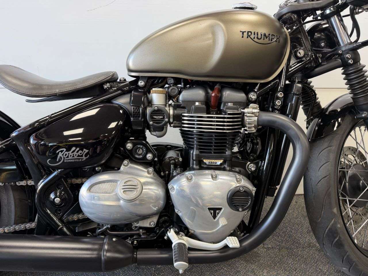 2018 TRIUMPH BOBBER 2018 TRIUMPH BOBBER