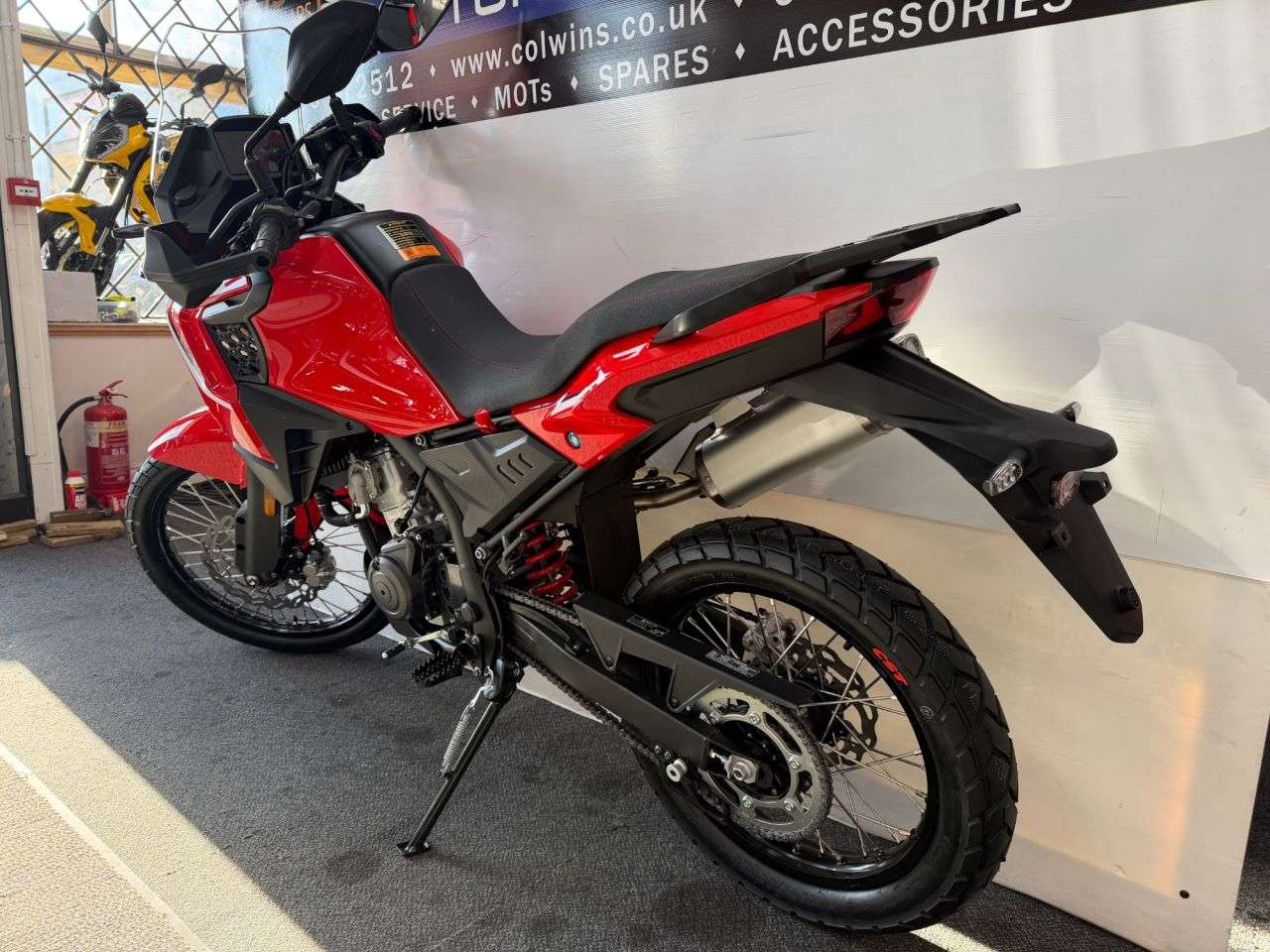 2026 QJMOTOR SRT125DX 2026 QJMOTOR SRT125DX