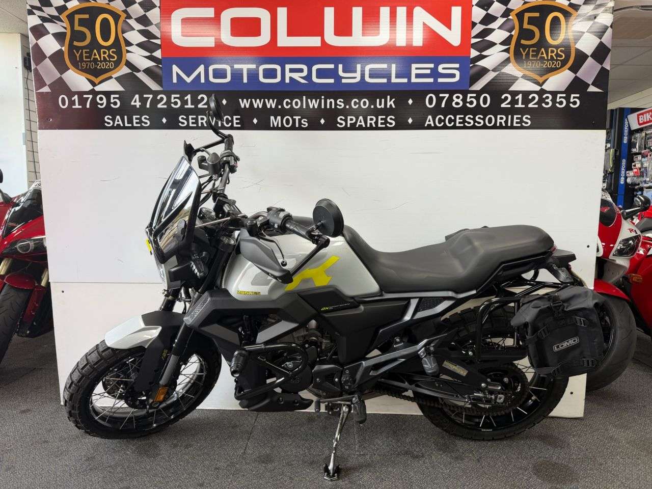 A 2024 ZONTES ZT125-GK 125 Naked Petrol Manual Euro 5 (15 ps) A 2024 ZONTES ZT125-GK 125 Naked Petrol Manual Euro 5 (15 ps)