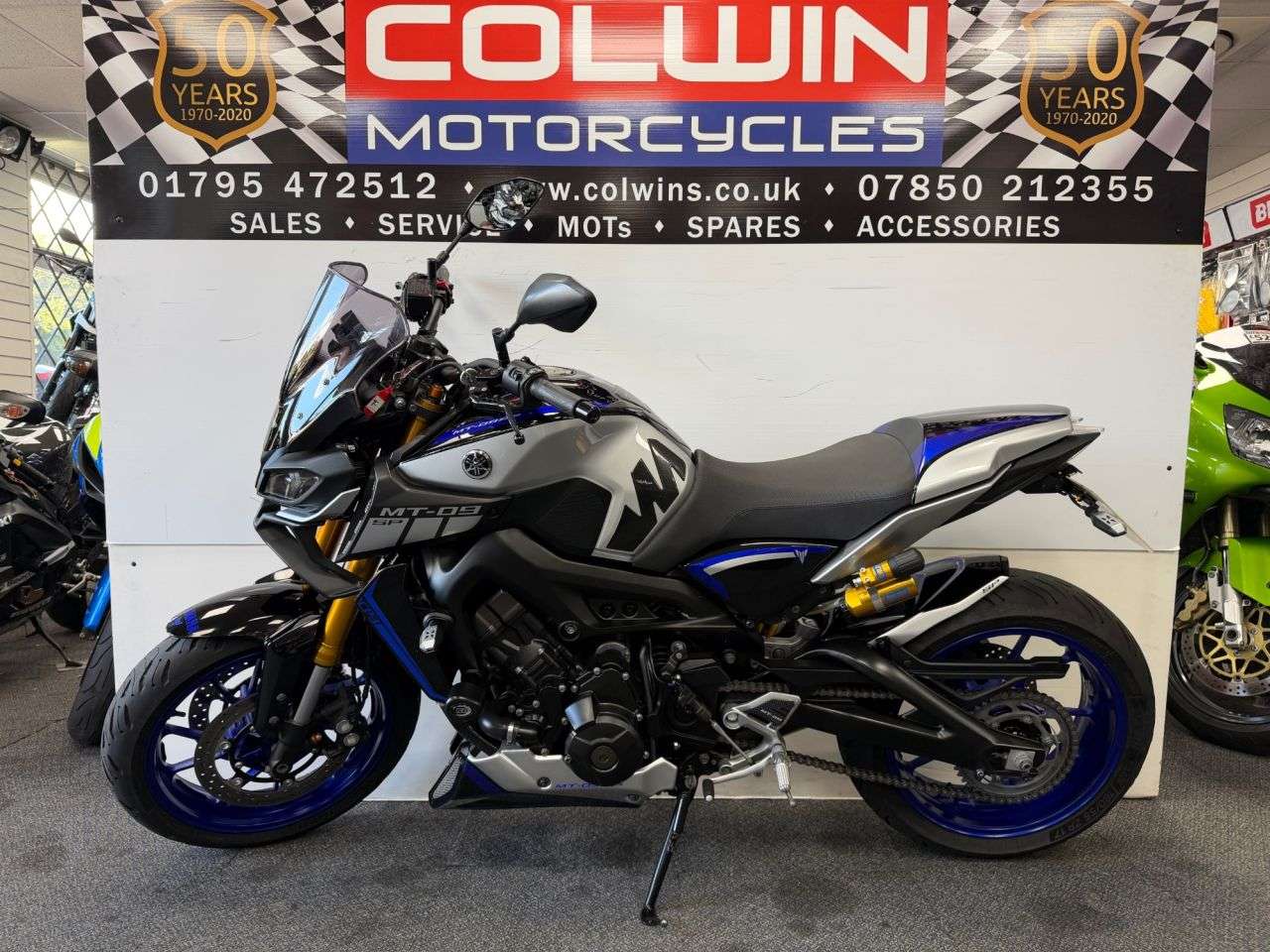 A 2019 YAMAHA MT-09 900 SP Naked Petrol Manual Euro 4 (115 ps) A 2019 YAMAHA MT-09 900 SP Naked Petrol Manual Euro 4 (115 ps)