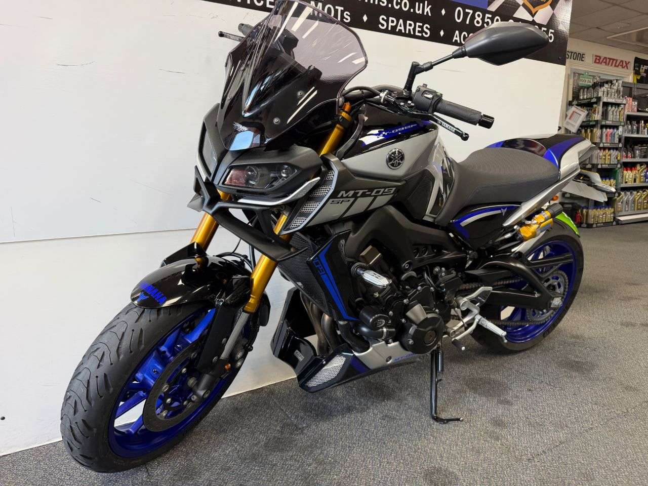 A 2019 YAMAHA MT-09 900 SP Naked Petrol Manual Euro 4 (115 ps) A 2019 YAMAHA MT-09 900 SP Naked Petrol Manual Euro 4 (115 ps)