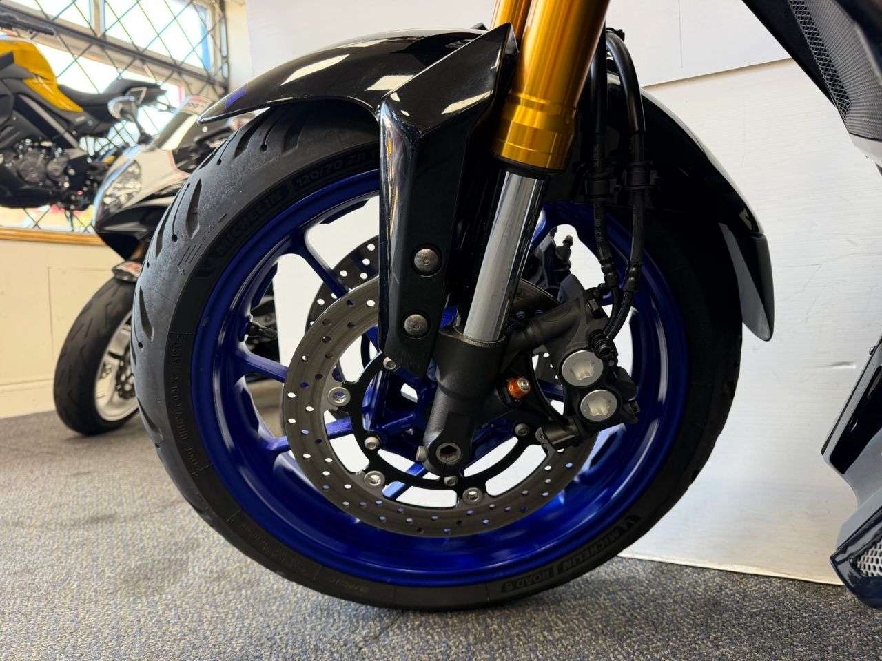 2019 YAMAHA MT-09 2019 YAMAHA MT-09