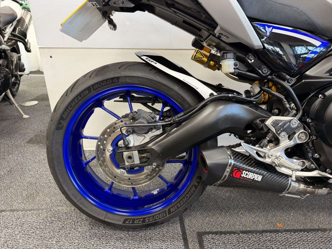 2019 YAMAHA MT-09 2019 YAMAHA MT-09