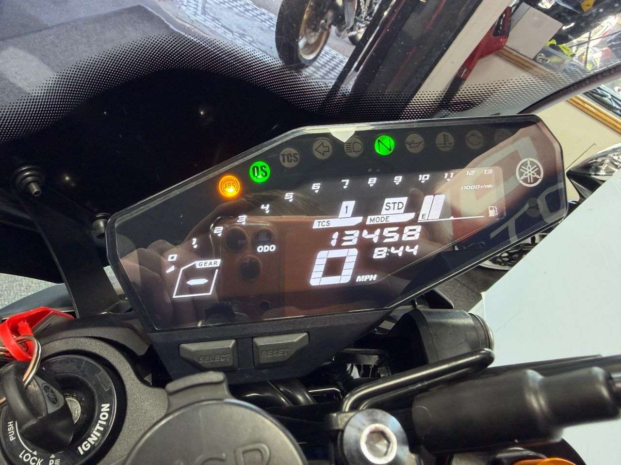 2019 YAMAHA MT-09 2019 YAMAHA MT-09
