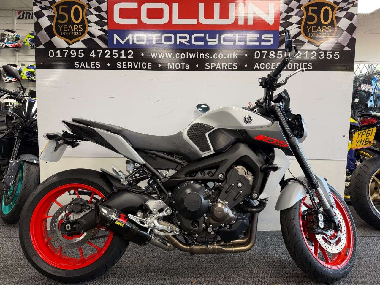 A 2020 YAMAHA MT-09 900 ABS Naked Petrol Manual Euro 4 (117 ps) A 2020 YAMAHA MT-09 900 ABS Naked Petrol Manual Euro 4 (117 ps)