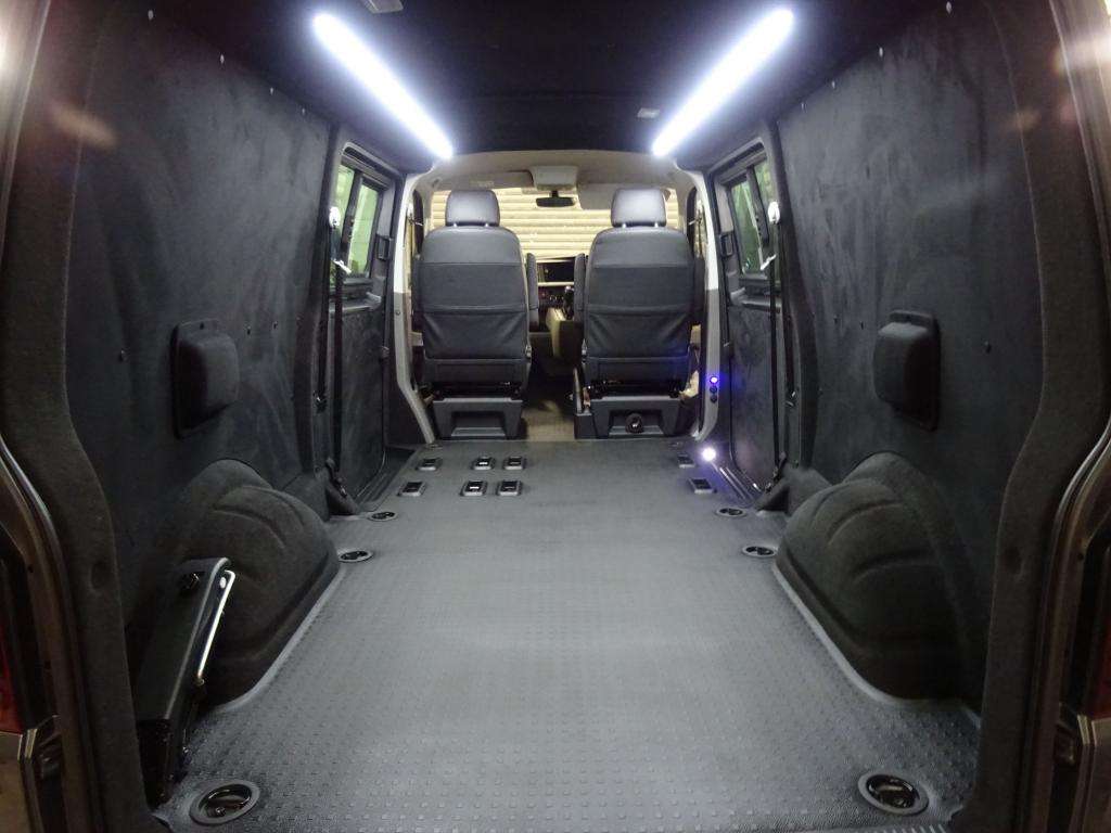 2023 VOLKSWAGEN TRANSPORTER 2023 VOLKSWAGEN TRANSPORTER