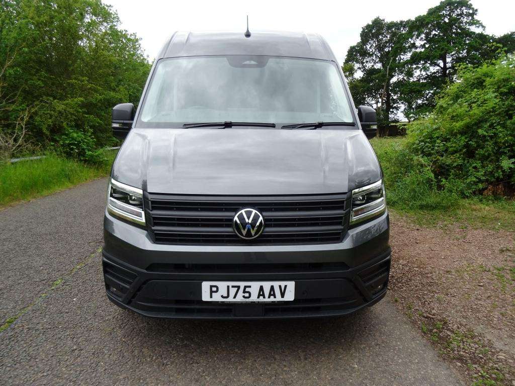 A 2025 VOLKSWAGEN CRAFTER Cr35 Commerce Plus Tdi 4motion Auto Crew Van A 2025 VOLKSWAGEN CRAFTER Cr35 Commerce Plus Tdi 4motion Auto Crew Van