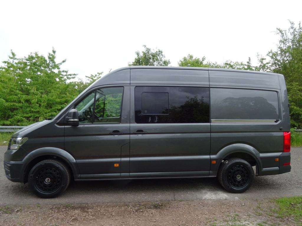 A 2025 VOLKSWAGEN CRAFTER Cr35 Commerce Plus Tdi 4motion Auto Crew Van A 2025 VOLKSWAGEN CRAFTER Cr35 Commerce Plus Tdi 4motion Auto Crew Van
