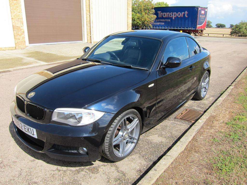 2012 BMW 1 SERIES 2012 BMW 1 SERIES
