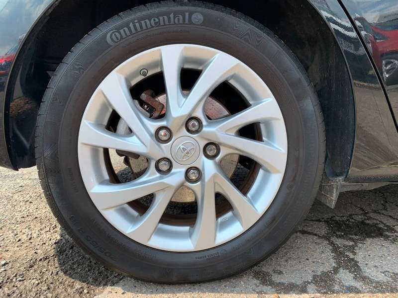 2017 TOYOTA AURIS 2017 TOYOTA AURIS