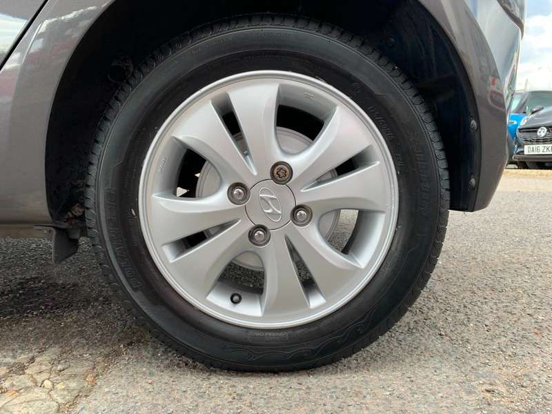 2013 HYUNDAI I10 2013 HYUNDAI I10