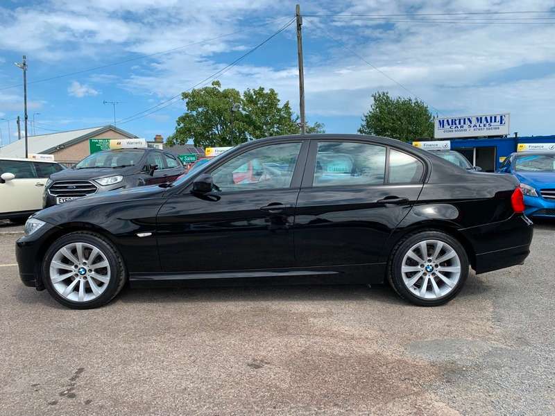 A 2010 BMW 3 SERIES 320d SE A 2010 BMW 3 SERIES 320d SE