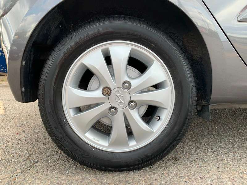 2013 HYUNDAI I10 2013 HYUNDAI I10