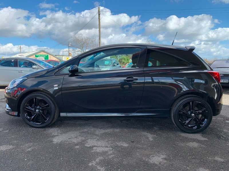 A 2016 VAUXHALL CORSA LIMITED EDITION A 2016 VAUXHALL CORSA LIMITED EDITION