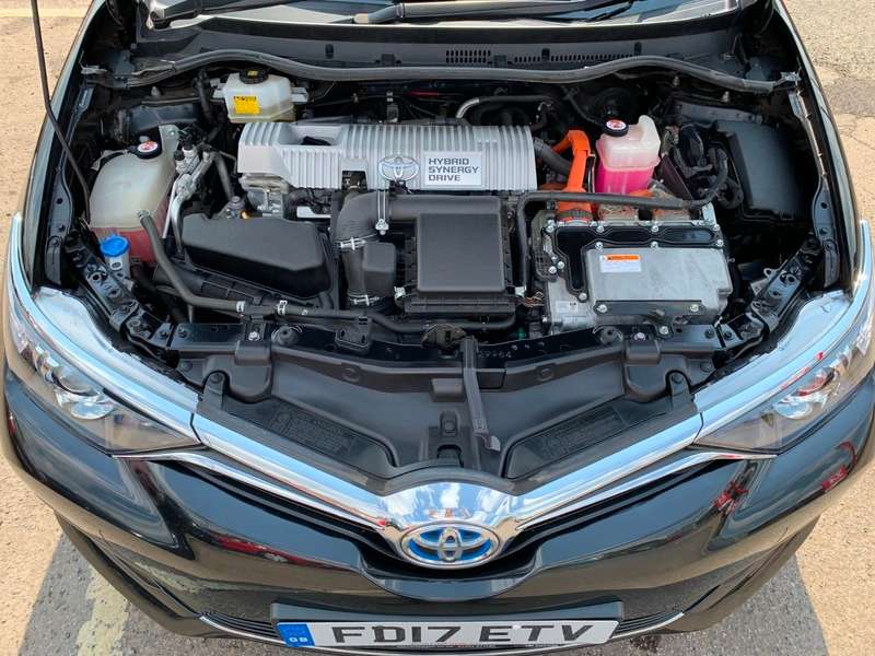 2017 TOYOTA AURIS 2017 TOYOTA AURIS