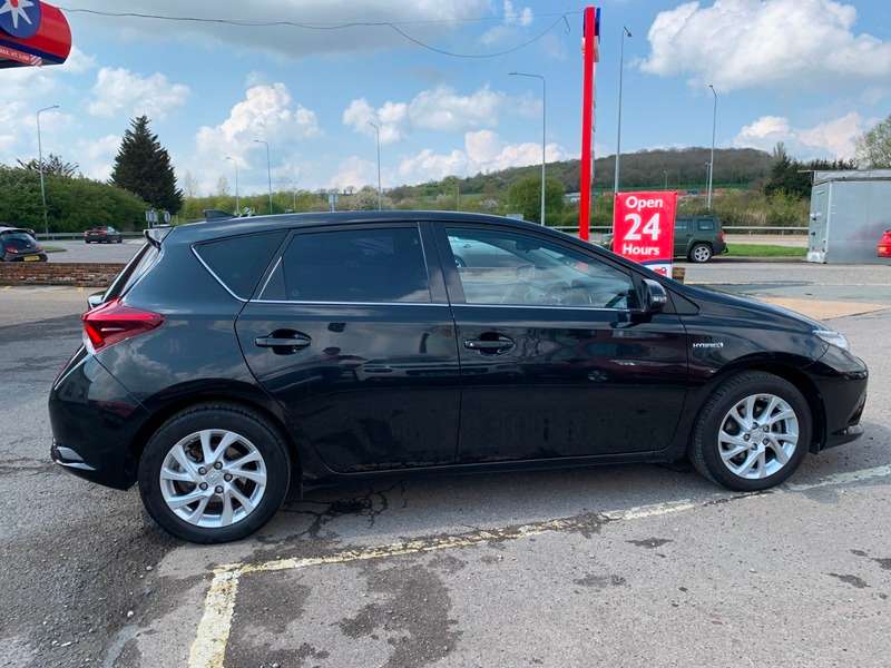 2017 TOYOTA AURIS 2017 TOYOTA AURIS