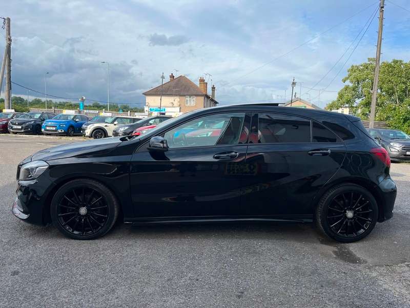 A 2016 MERCEDES A CLASS A 200 D AMG LINE PREMIUM PLUS A 2016 MERCEDES A CLASS A 200 D AMG LINE PREMIUM PLUS