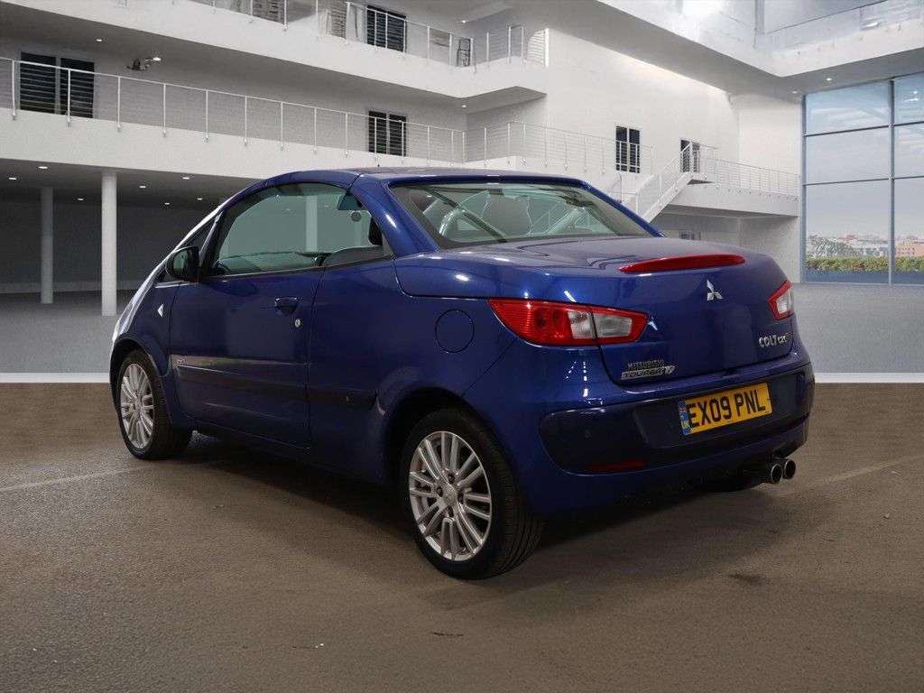 A 2009 MITSUBISHI COLT CABRIOLET 1.5 CZC3 Convertible 2dr Petrol Manual (157 g/km, 107 bhp) AIR CON, PARKING A 2009 MITSUBISHI COLT CABRIOLET 1.5 CZC3 Convertible 2dr Petrol Manual (157 g/km, 107 bhp) AIR CON, PARKING