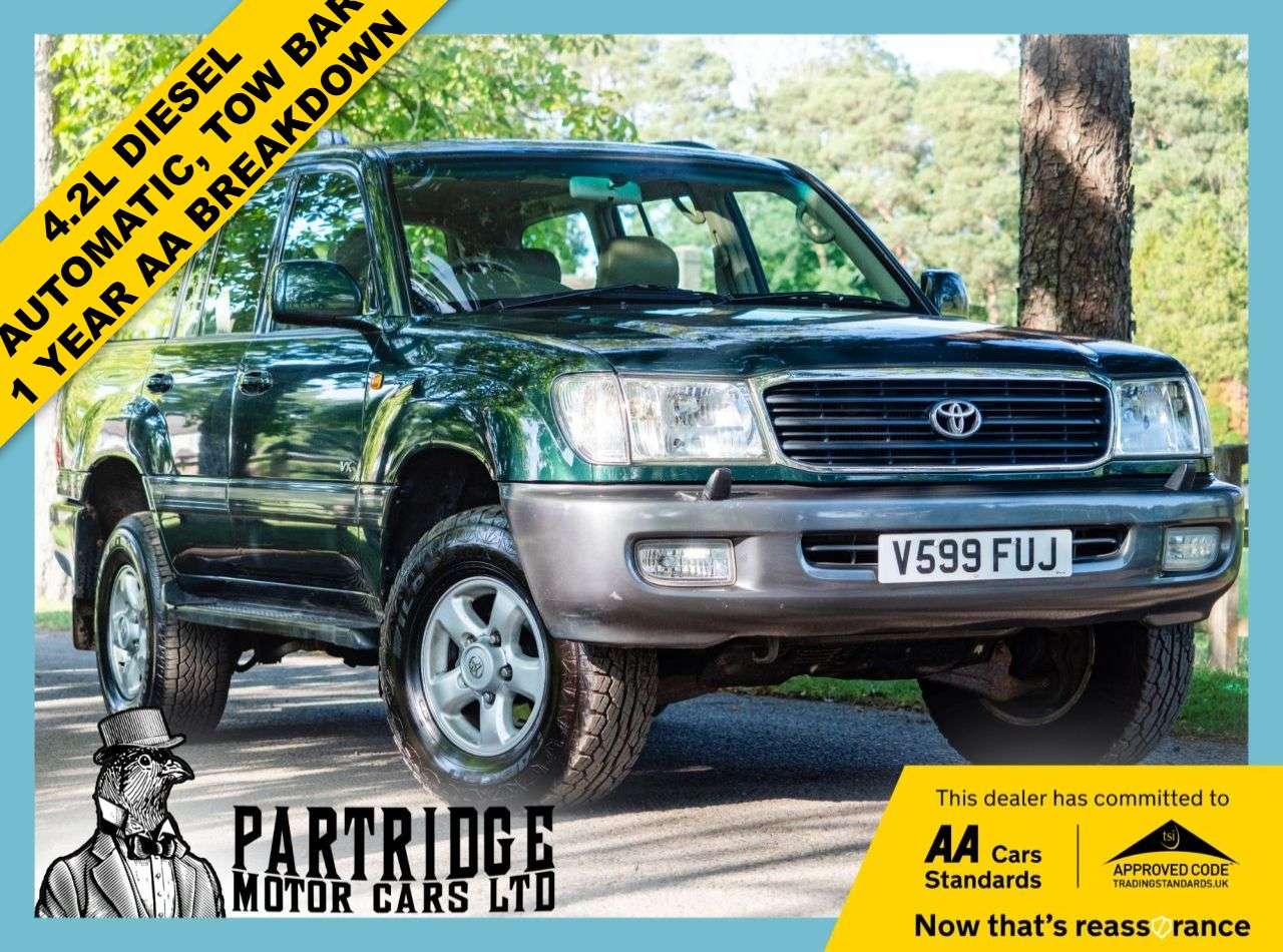 A 1999 TOYOTA LAND CRUISER 4.2 TD GX SUV 5dr Diesel Automatic (340 g/km, 201 bhp) TILT SLIDE SUNROOF, A 1999 TOYOTA LAND CRUISER 4.2 TD GX SUV 5dr Diesel Automatic (340 g/km, 201 bhp) TILT SLIDE SUNROOF,
