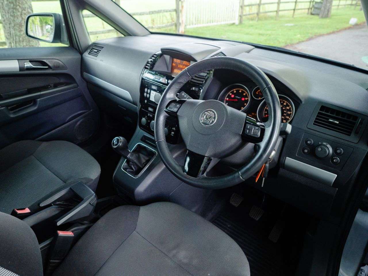 2011 VAUXHALL ZAFIRA 2011 VAUXHALL ZAFIRA