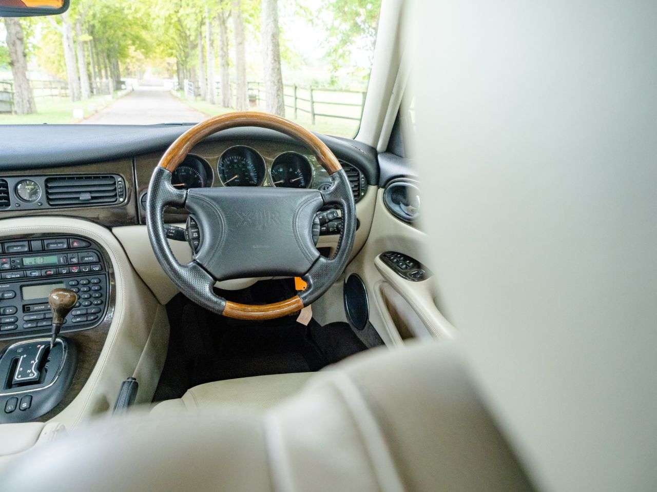 1998 JAGUAR XJR 1998 JAGUAR XJR