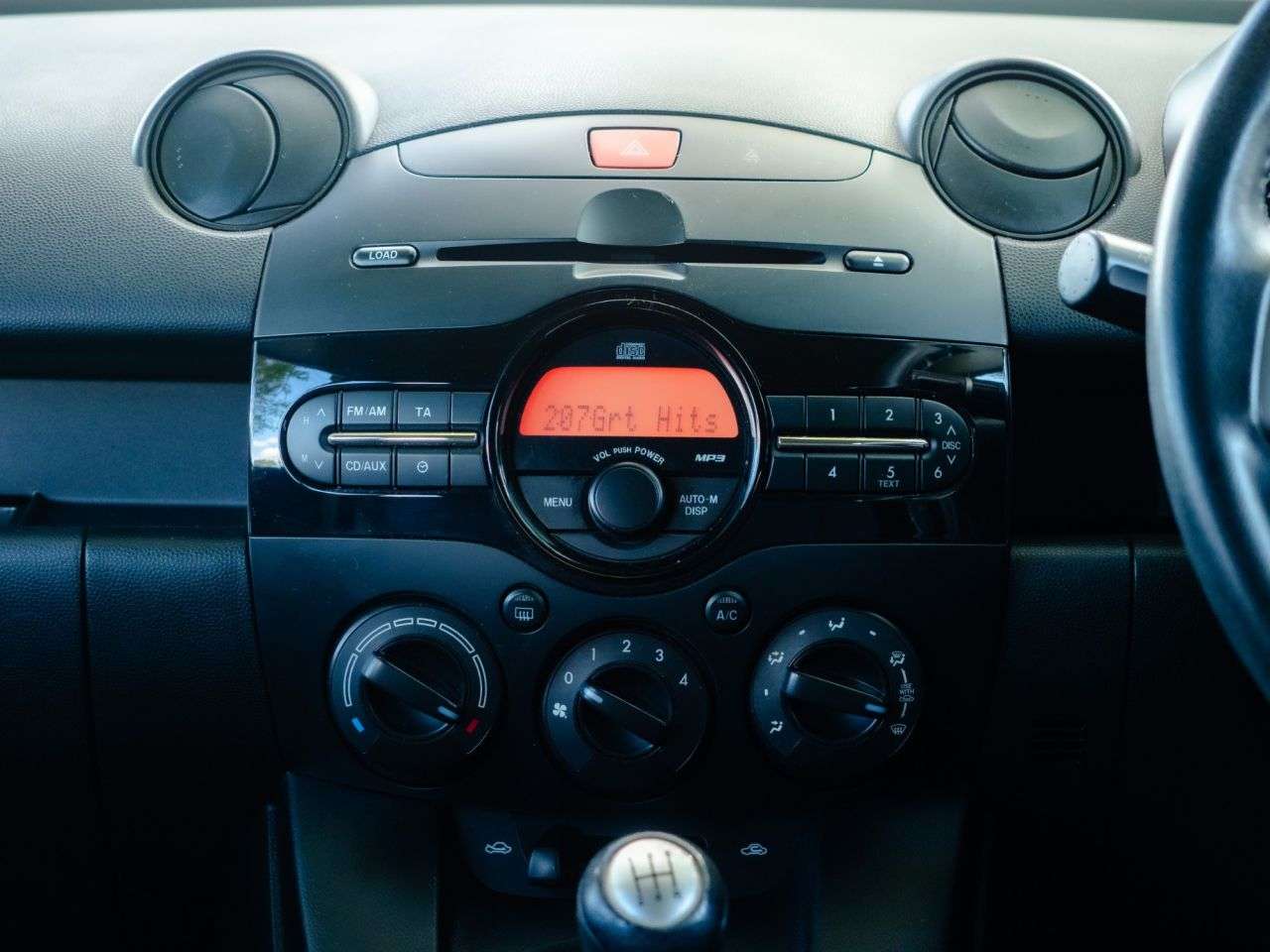 2011 MAZDA MAZDA2 2011 MAZDA MAZDA2